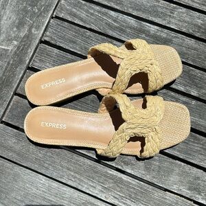 Express Sandals